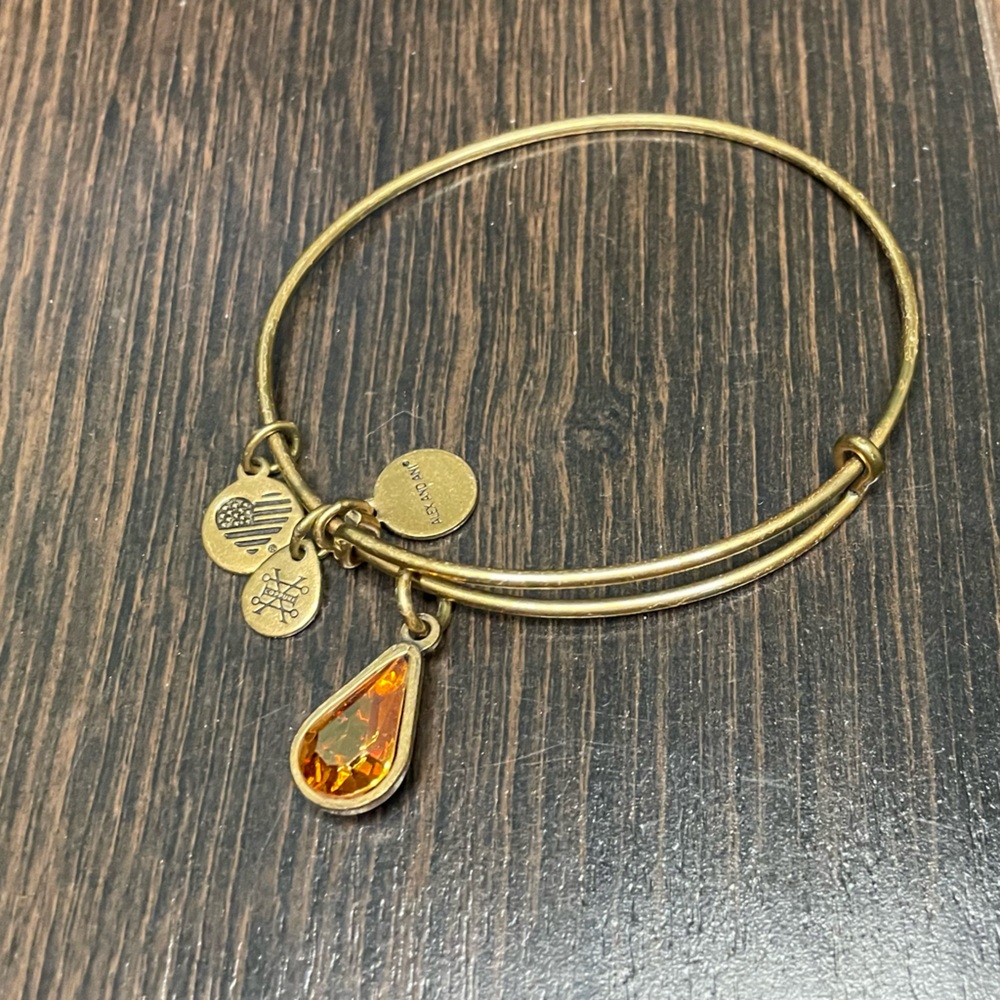 Alex and Ani one size bracelet